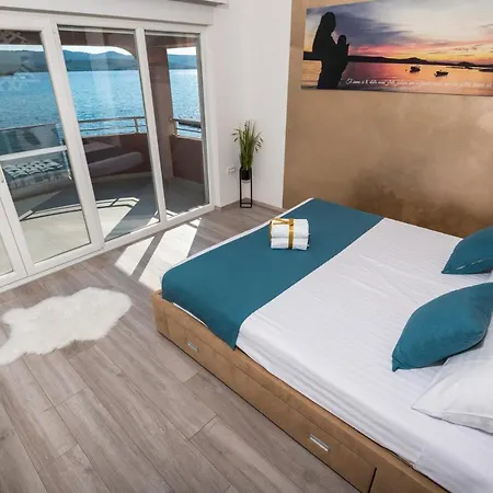 Euroholiday Апартаменты Турань